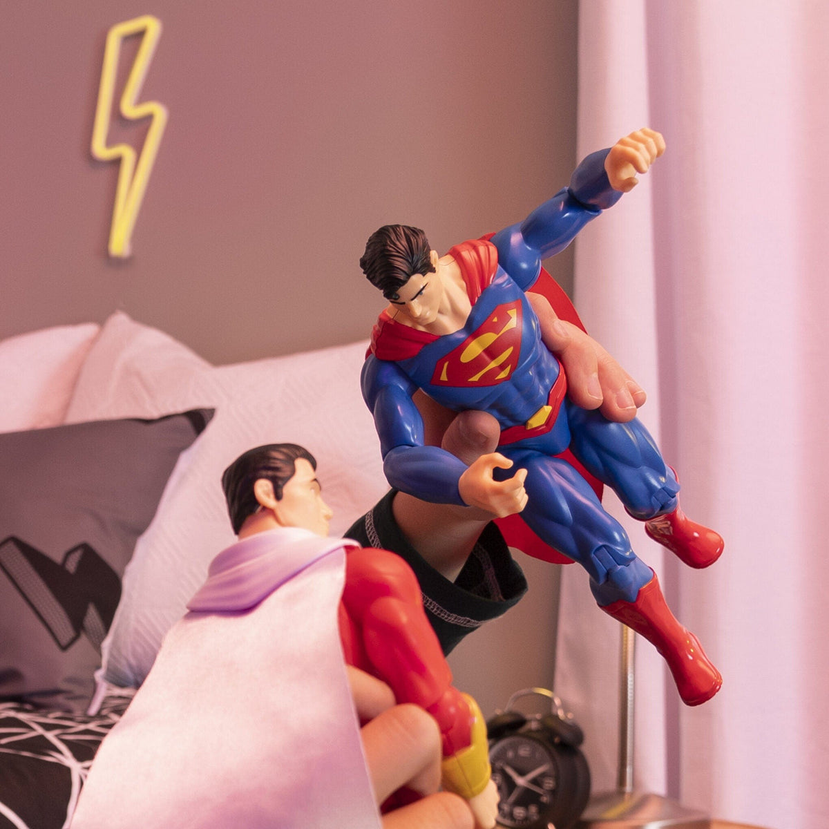 Batman: DC Universe 12in Figure - Superman 778988303900
