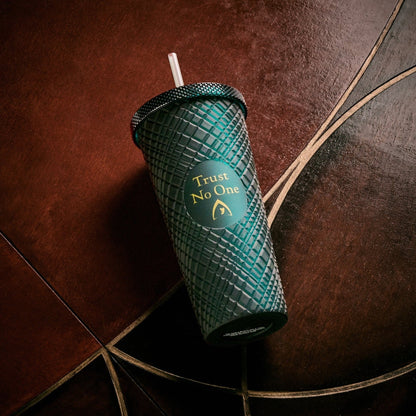 The Traitors Trust No One 700ml Beaker with Straw
