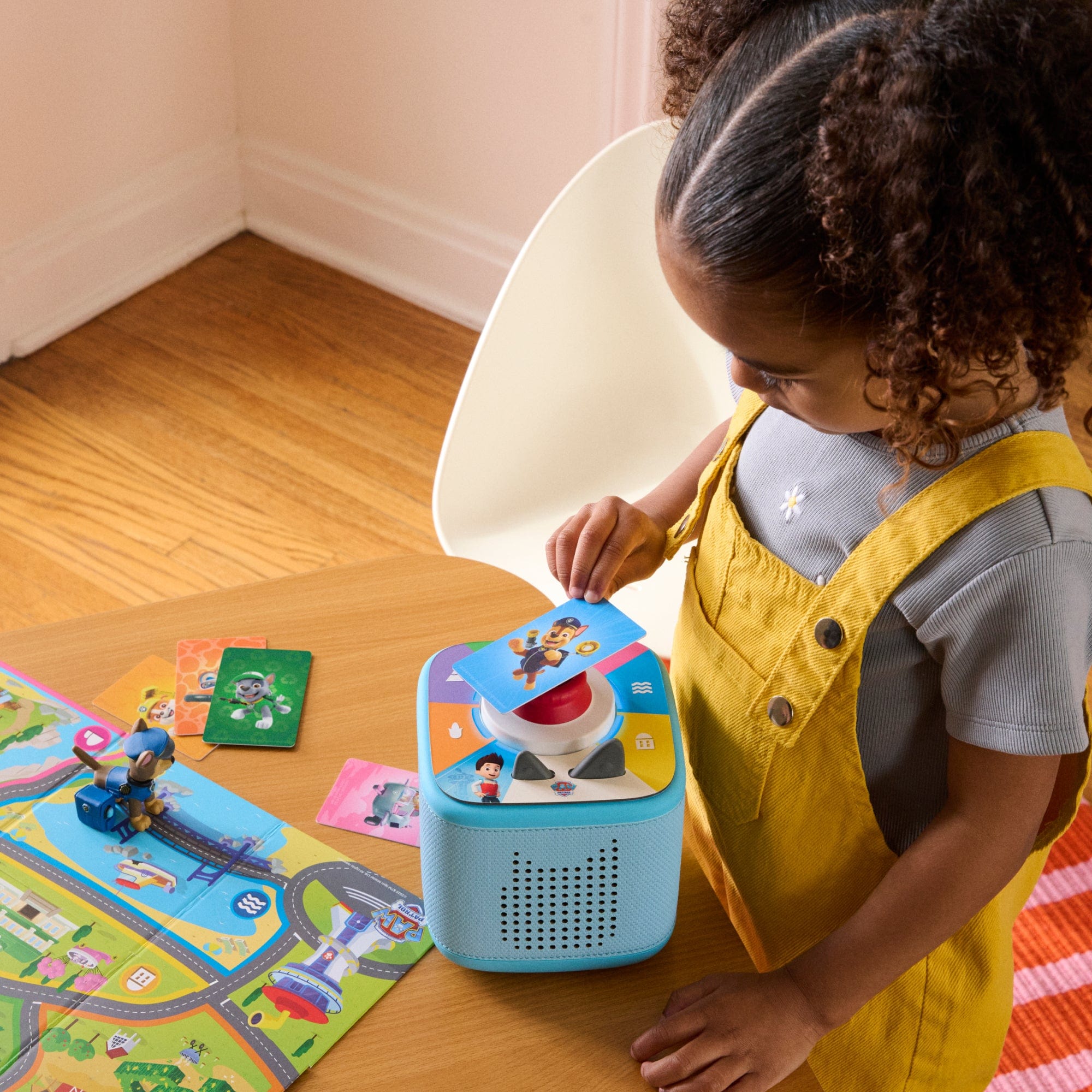 Tonies Toniebox 2 Play Set Sky Blue with Paw Patrol Chase, Game and Controller 4251192172327
