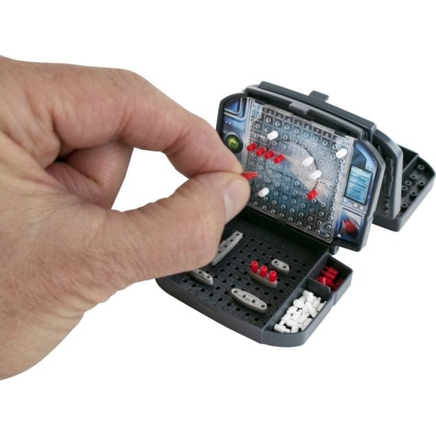 World's Smallest - Battleship 810010992185