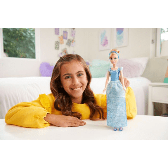 Disney: Princess Cinderella Doll - Lennies Toys