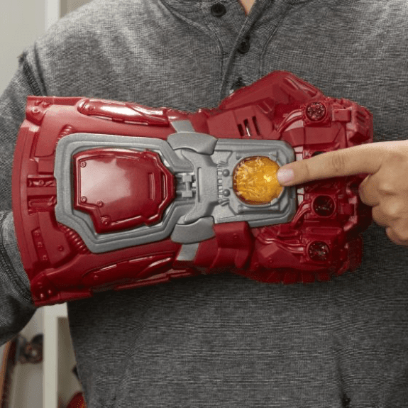 Hasbro: Marvel Avengers Red Electronic Gauntlet - Lennies Toys