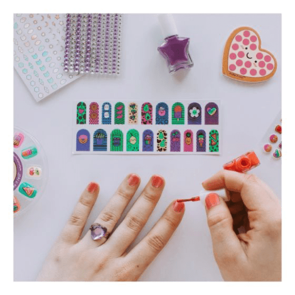 Make it Real: Glitter Girls Nail Party - Lennies Toys