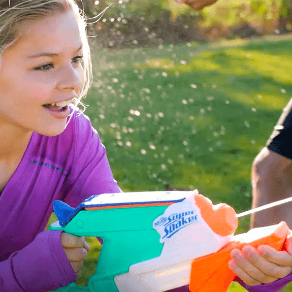 Hasbro: Nerf Supersoaker Splashmouth Water Blaster - Lennies Toys